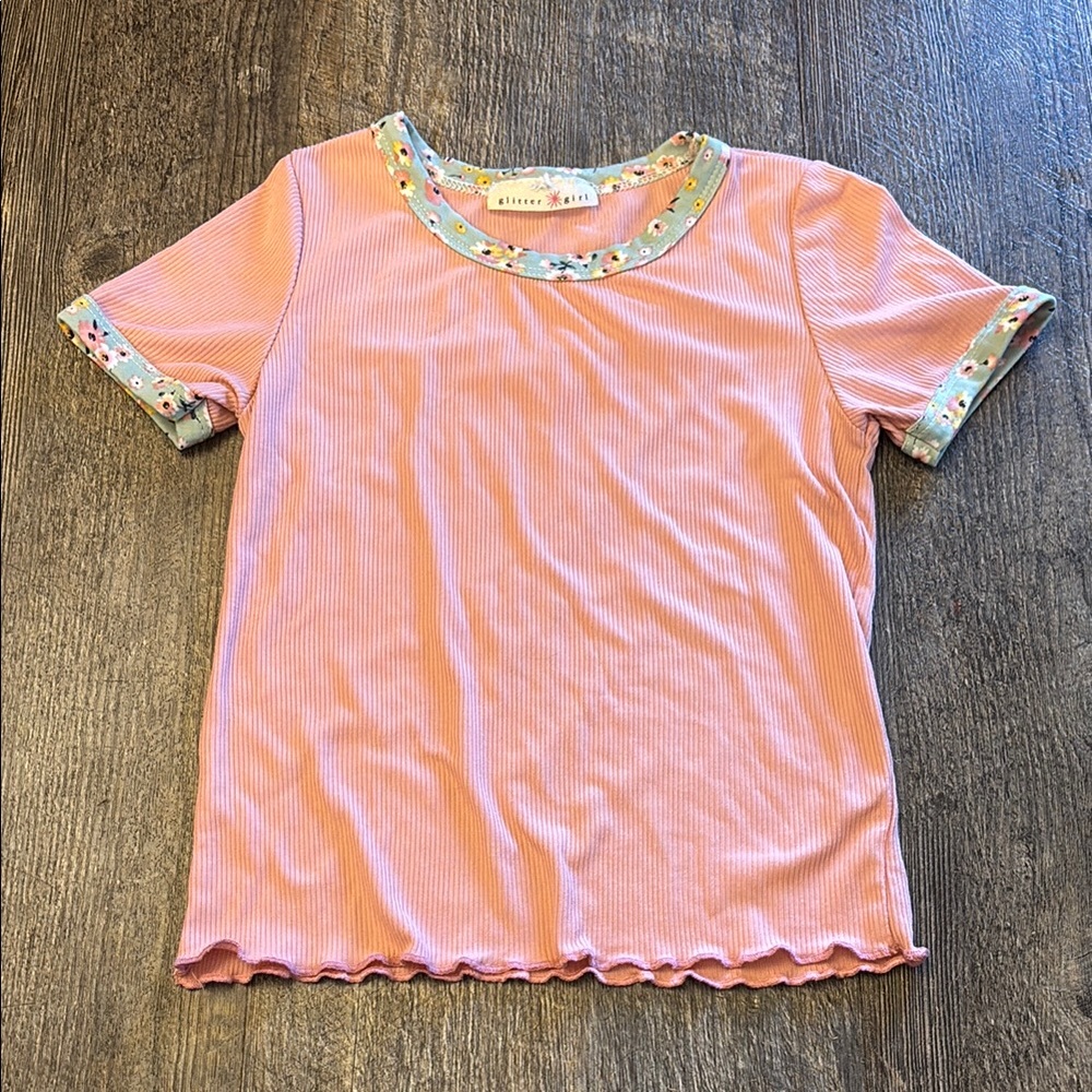 Embellished‎ pink Short Sleeve Tee with Peter Pan Collar